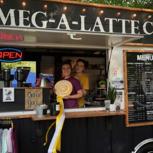 Sweet Runner-Up:
Meg-A-Latte Coffee House
Life’s a Peach Smoothie