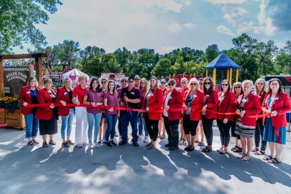 North-Dakota-State-Fair-NDSF-2024-Team-Ribbon-Cutting-04